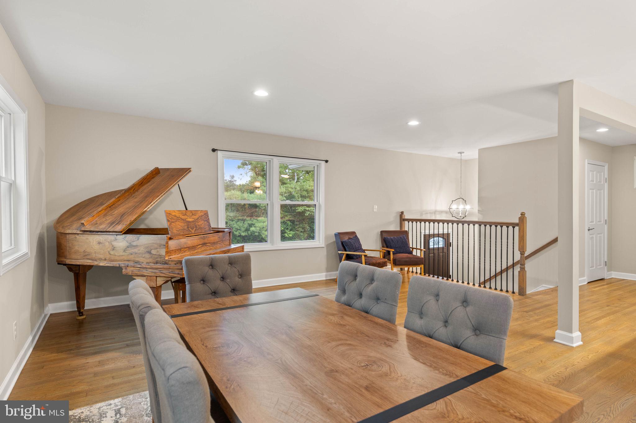 10006 LORD FAIRFAX HIGHWAY