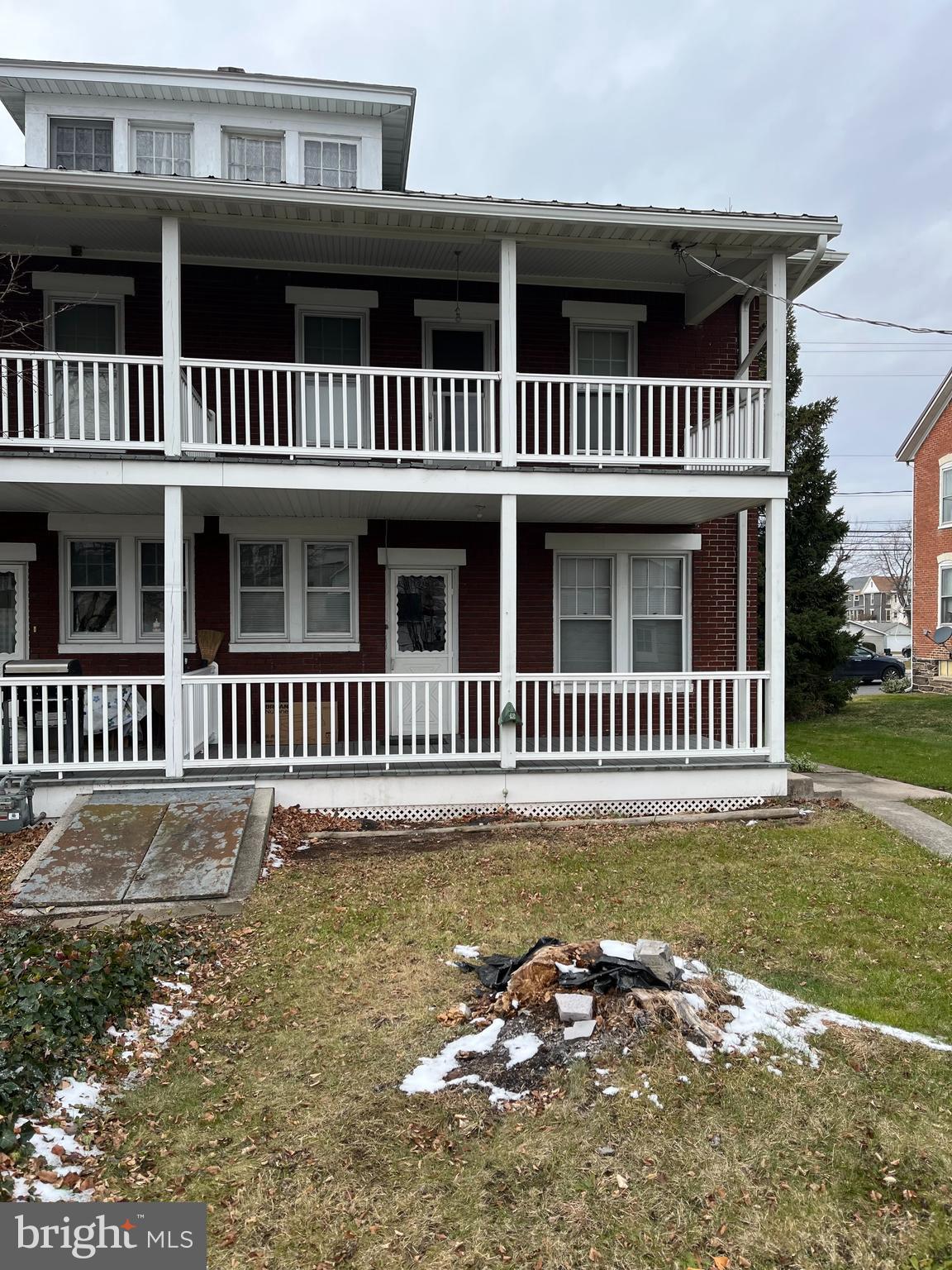 NONE AVAILABLE - Residential Lease