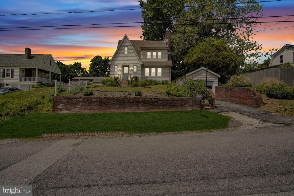 Photo of 4004 Ash Street, HARRISBURG, PA 17109 (MLS # PADA2060618)