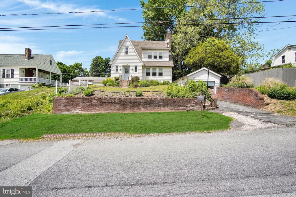 Photo of 4004 Ash Street, HARRISBURG, PA 17109 (MLS # PADA2060618)