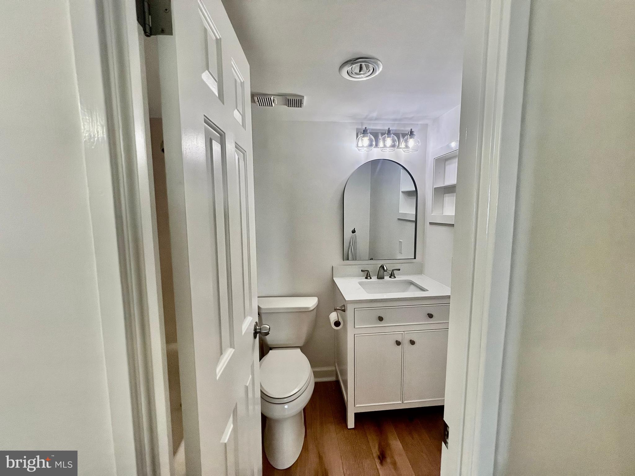 WATERGATE AT LANDMARK - Residential Lease