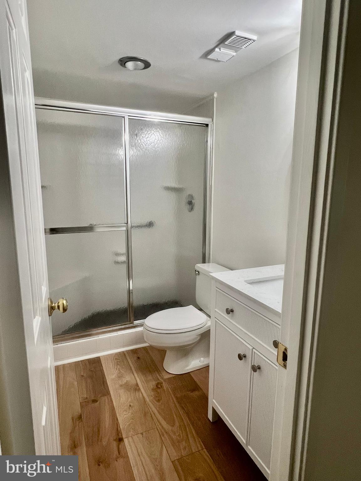 WATERGATE AT LANDMARK - Residential Lease