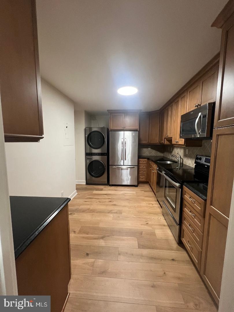 309 YOAKUM PARKWAY 1218