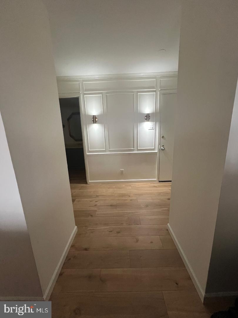 WATERGATE AT LANDMARK - Residential Lease