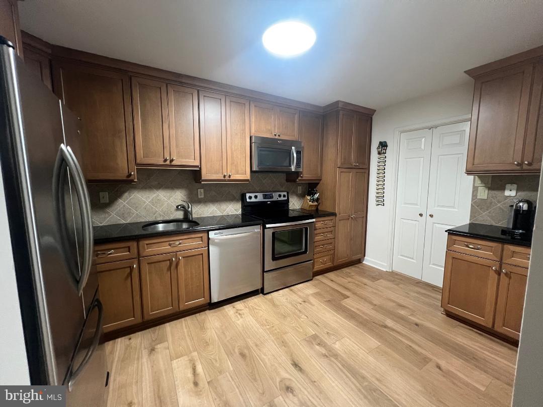 309 YOAKUM PARKWAY 1218