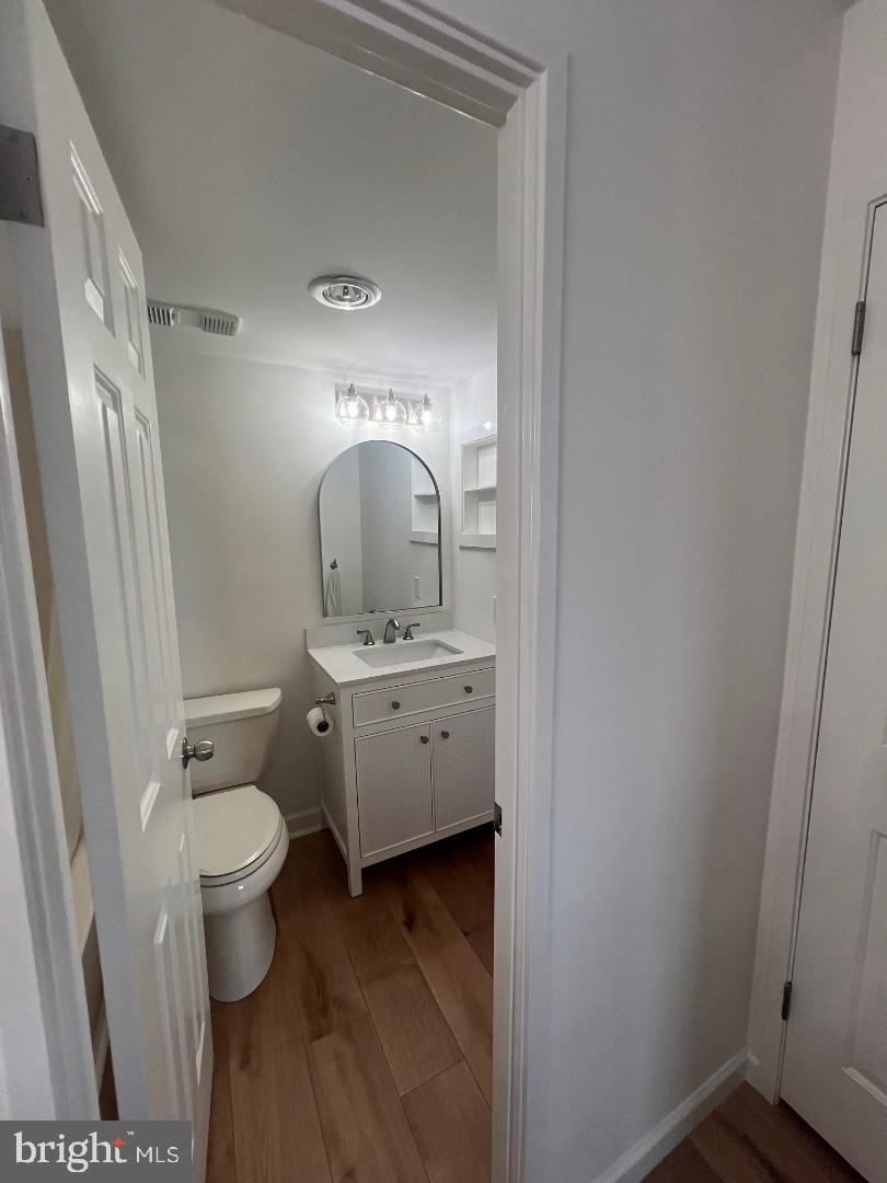 WATERGATE AT LANDMARK - Residential Lease