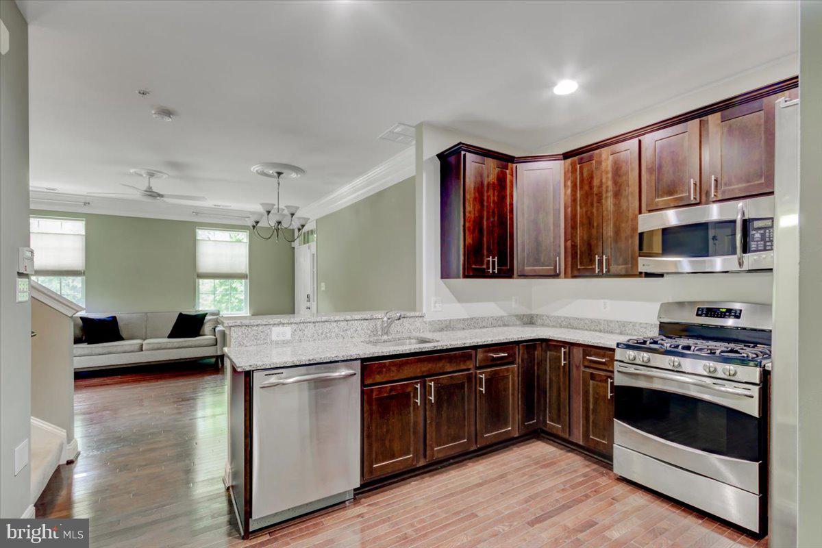 SUMMIT CROSSING CODM - Residential