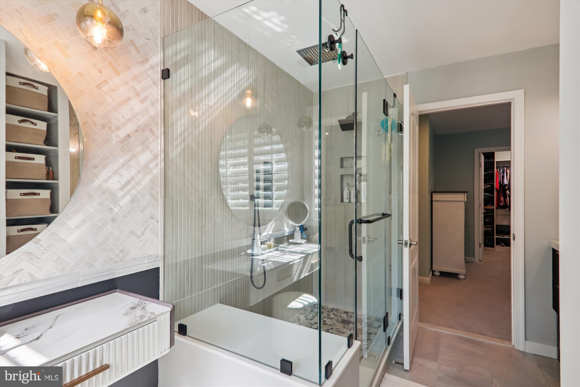 NORTH SELBY - Residential