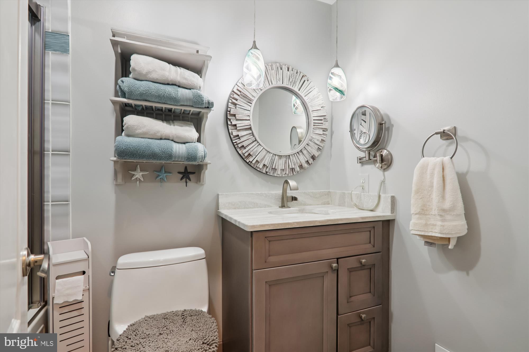 NORTH SELBY - Residential