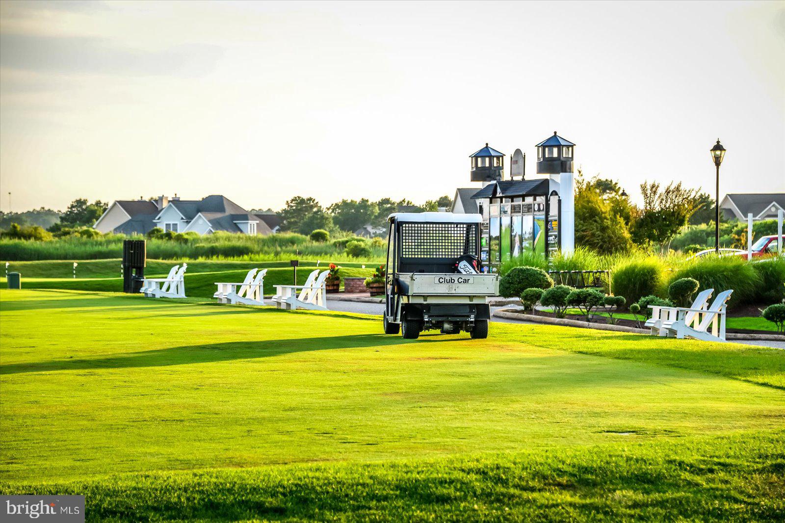 LIGHTHOUSE SOUND - Residential