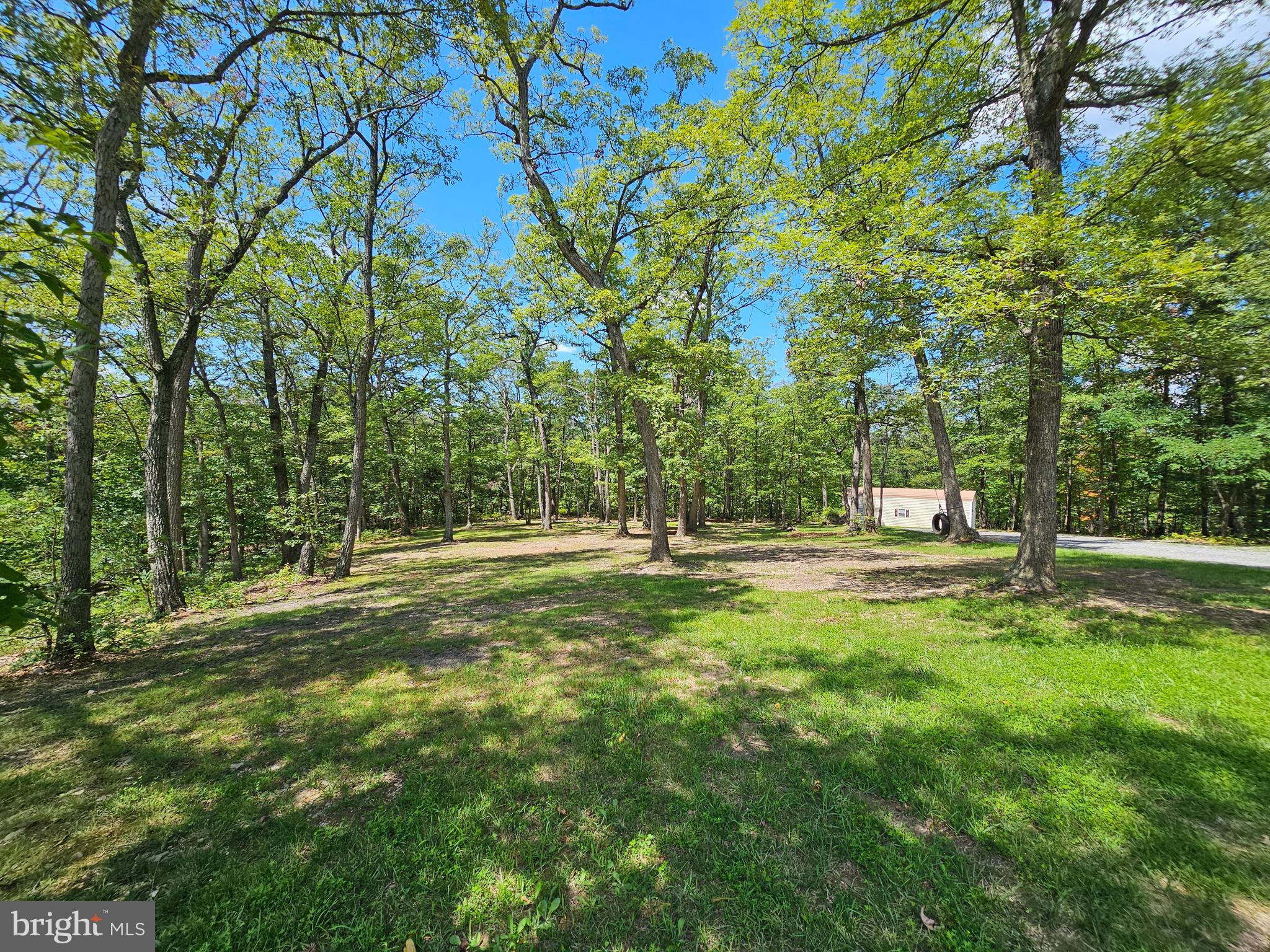 HIGHVIEW MANOR - Residential Lease