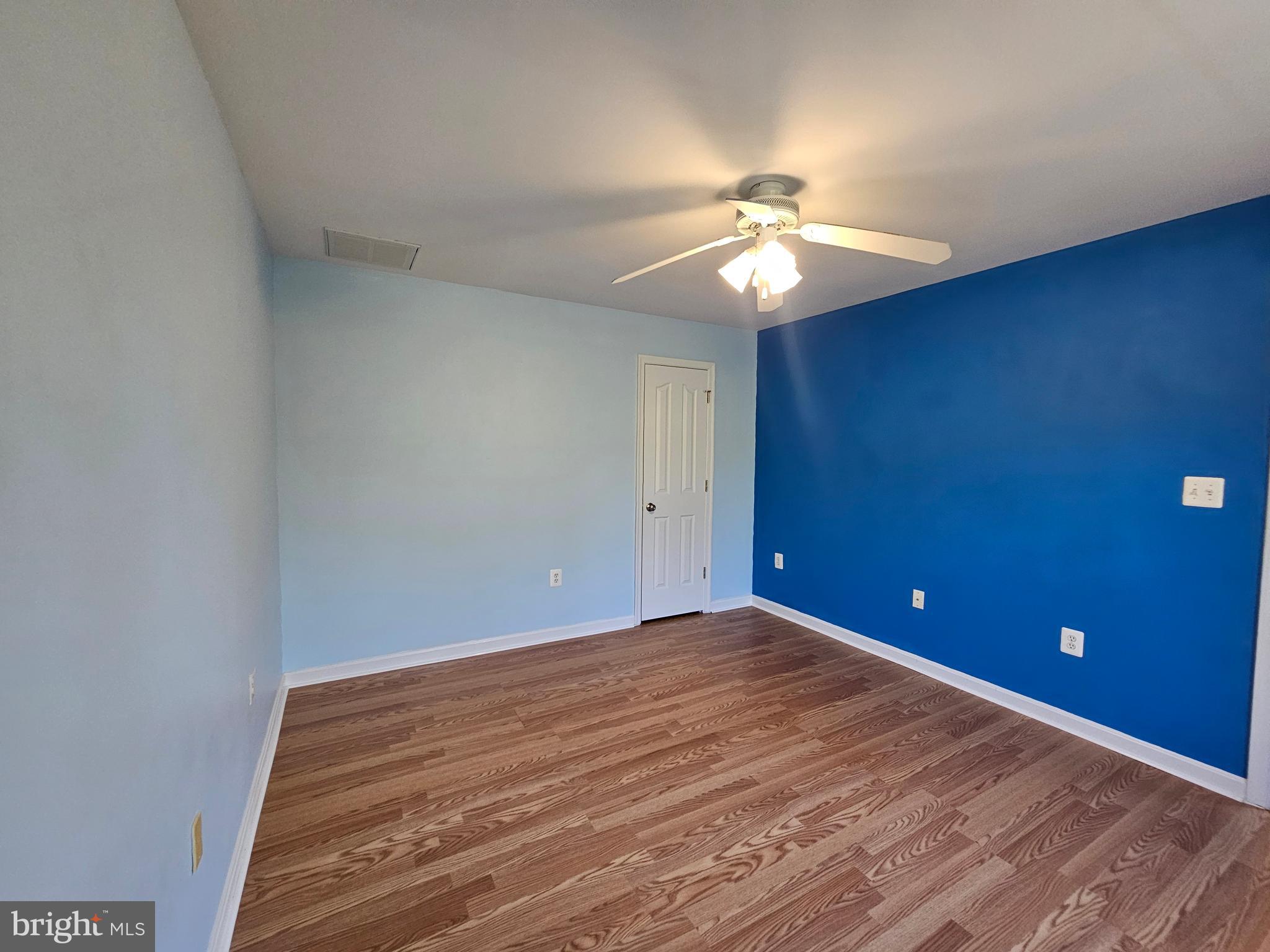 HIGHVIEW MANOR - Residential Lease