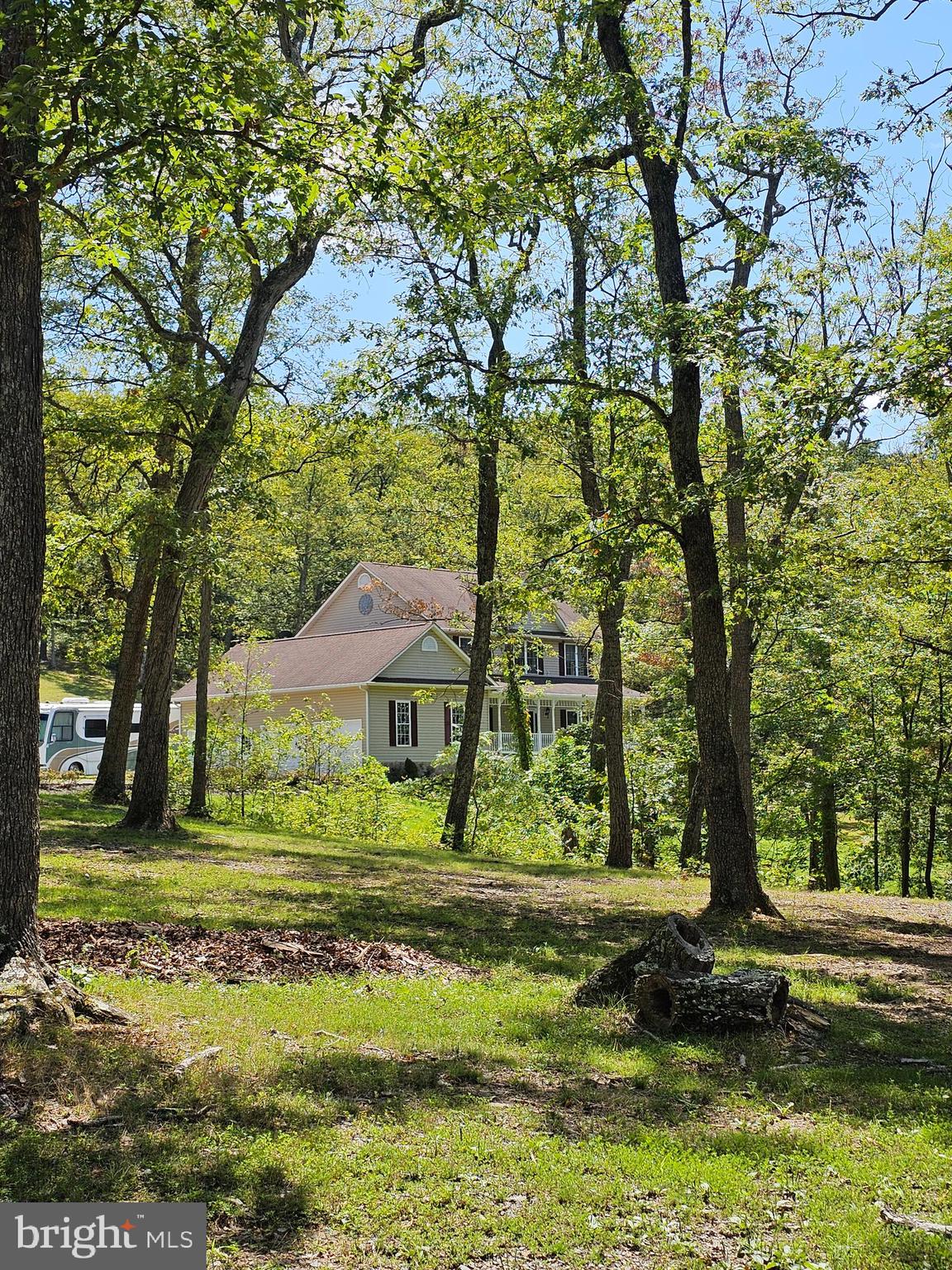 HIGHVIEW MANOR - Residential Lease