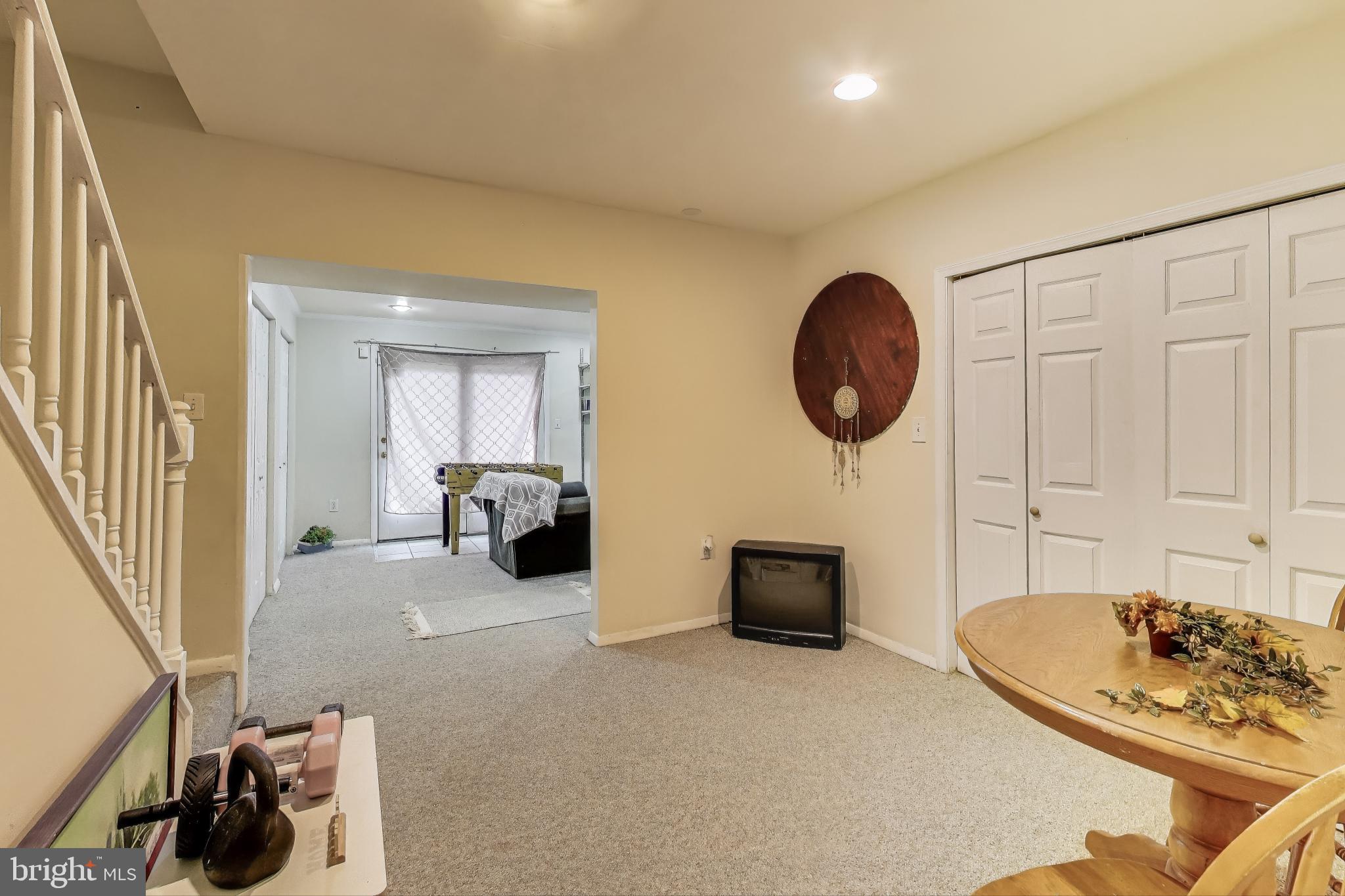 CHURCHILL TOWN SECTOR - Residential