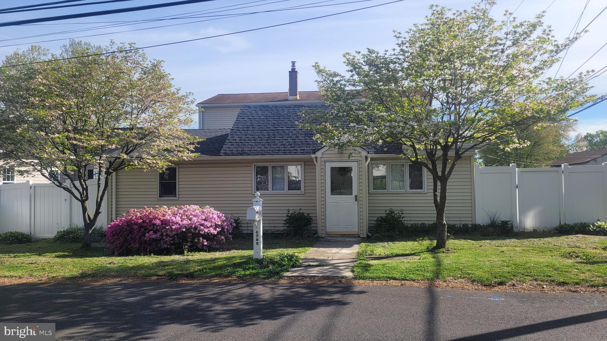 TREVOSE HGTS - Residential