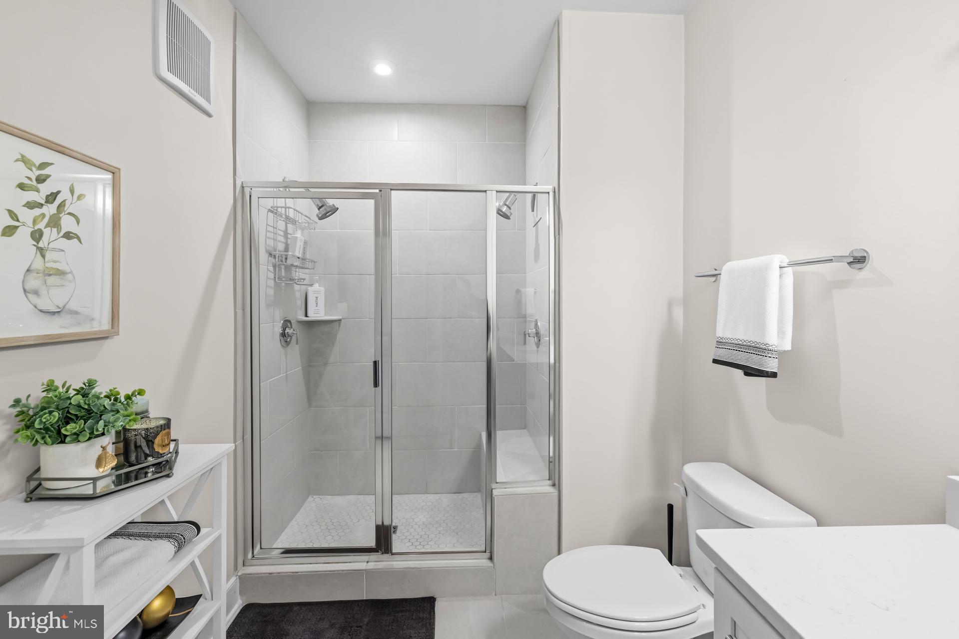 NATIONAL HARBOR - Residential