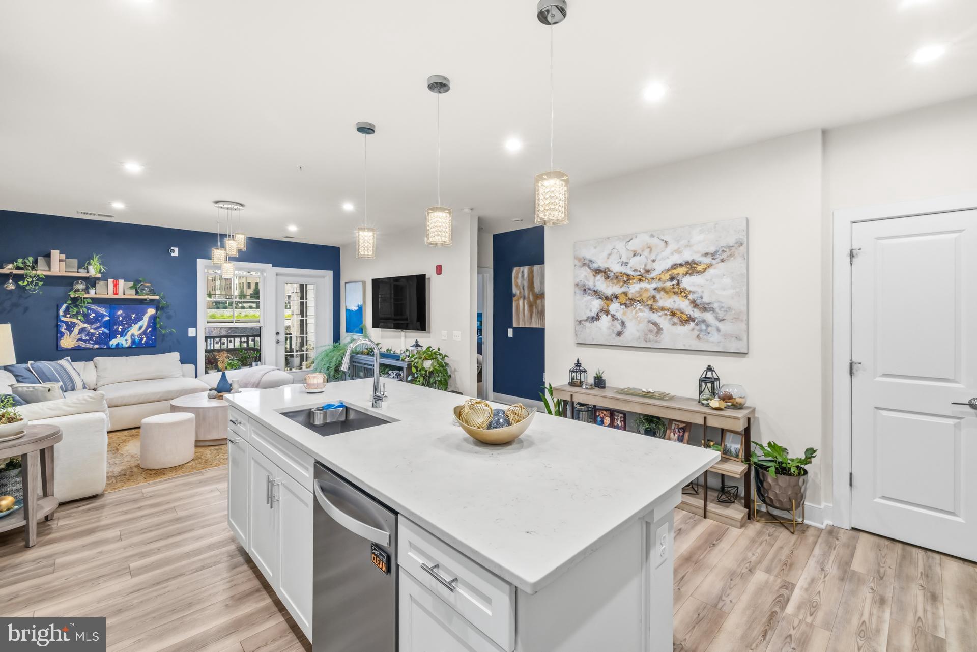 NATIONAL HARBOR - Residential