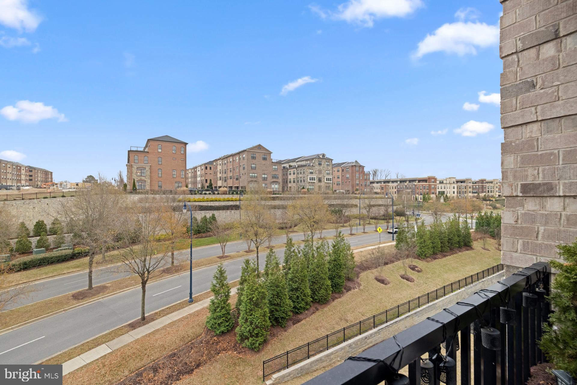 NATIONAL HARBOR - Residential