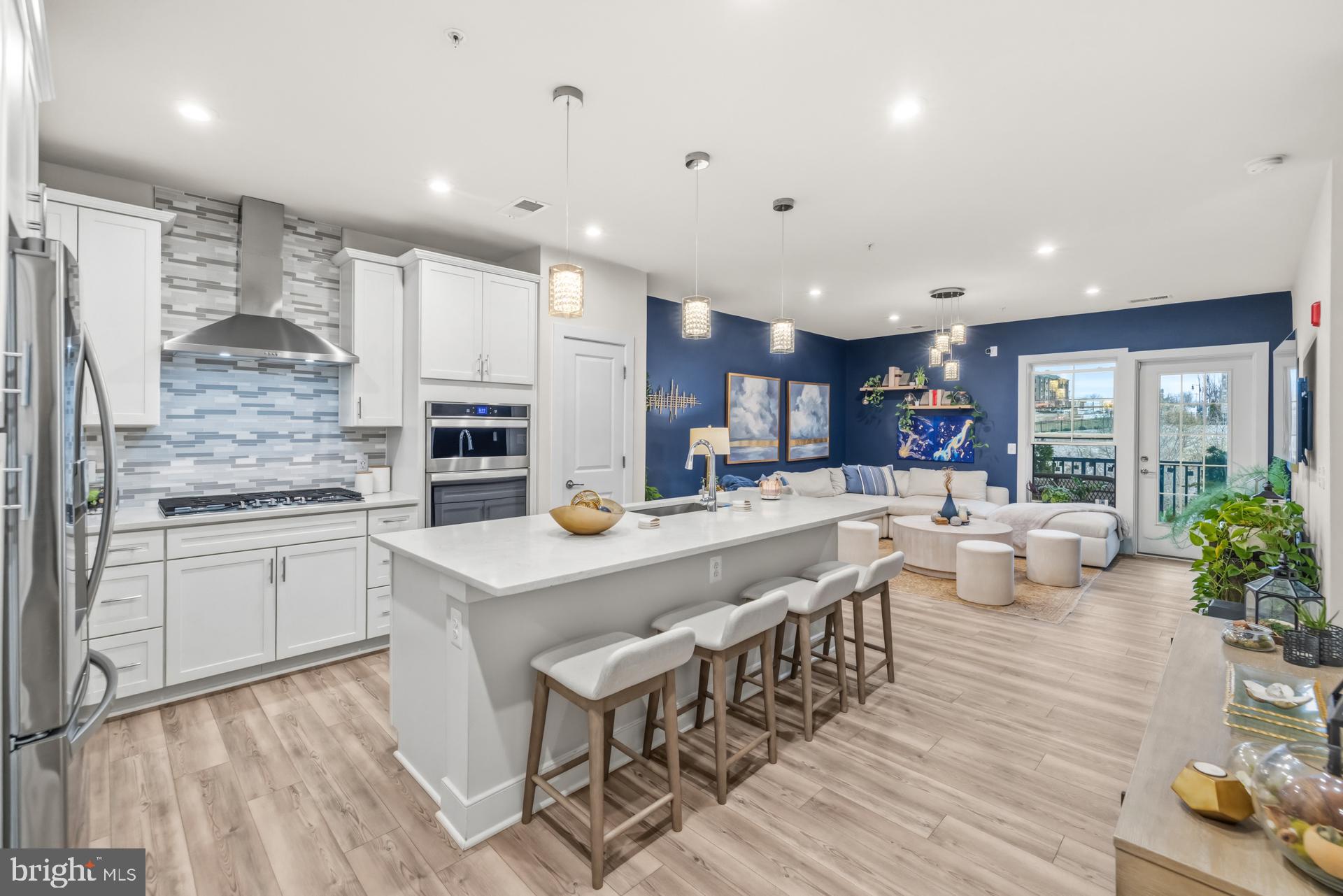 NATIONAL HARBOR - Residential