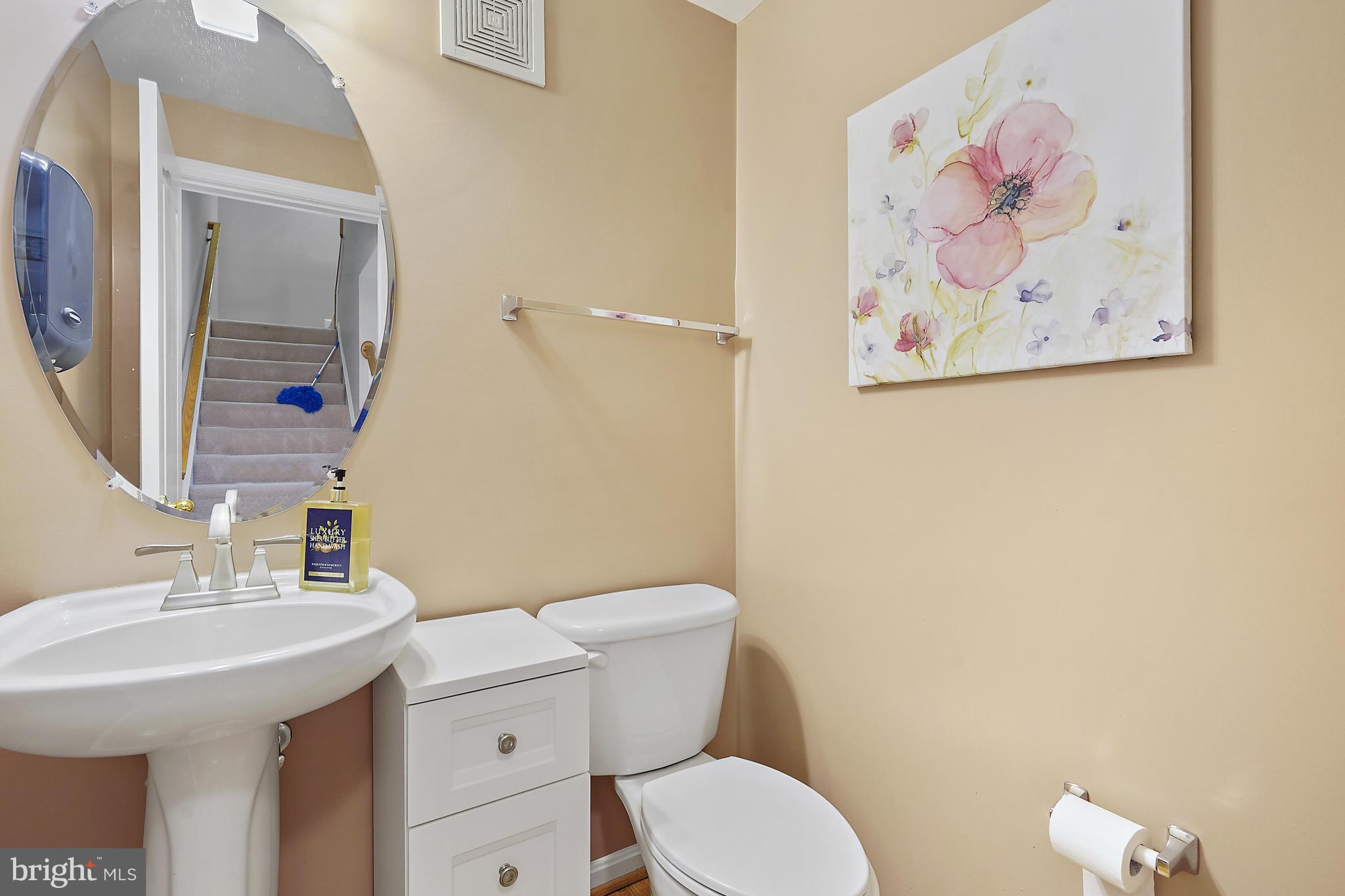 STONE SPRINGS CONDOMINIUMS - Residential