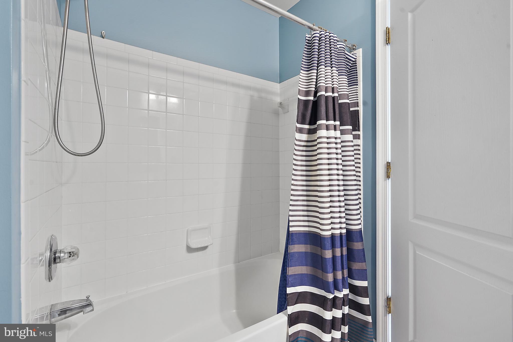 STONE SPRINGS CONDOMINIUMS - Residential