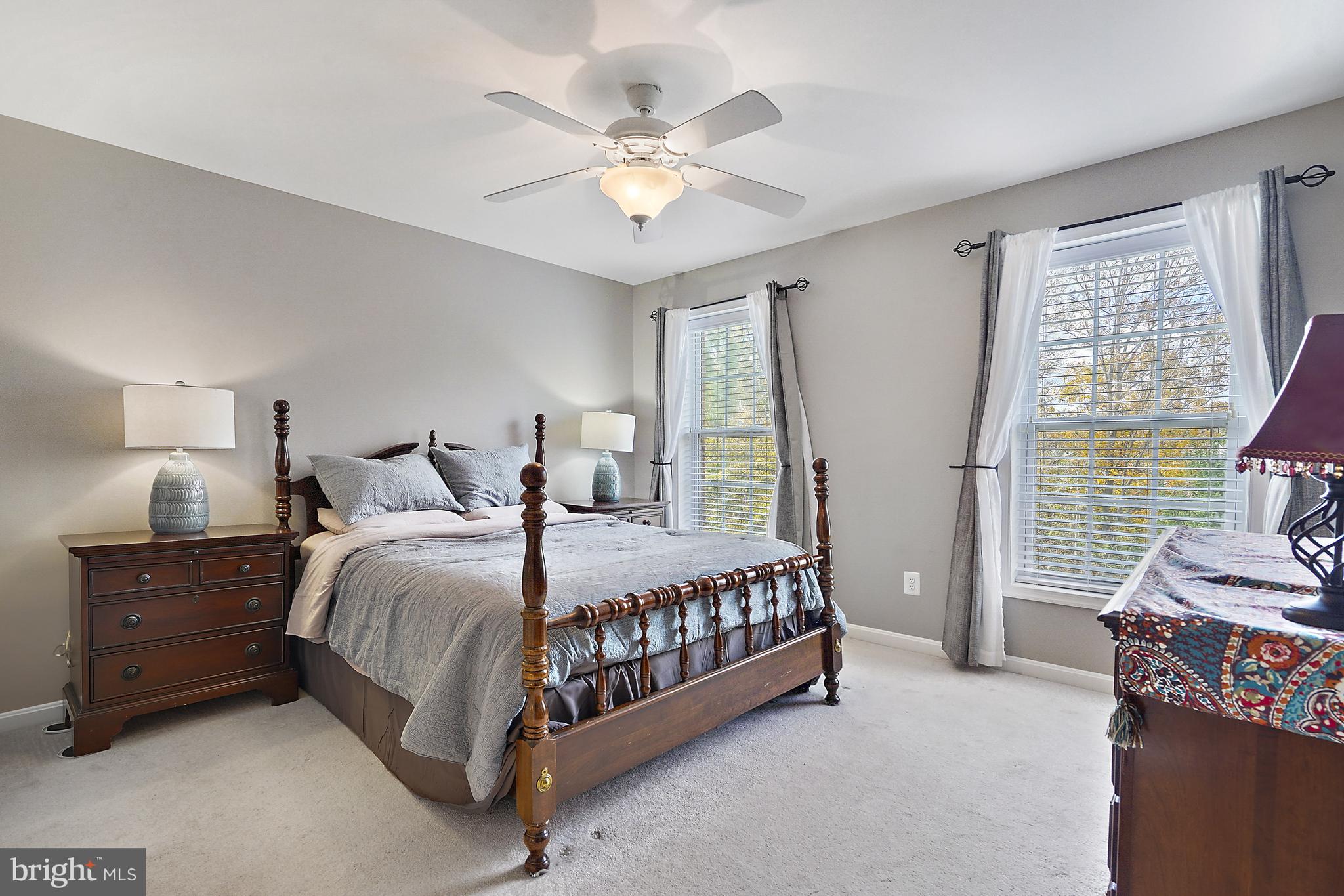 STONE SPRINGS CONDOMINIUMS - Residential