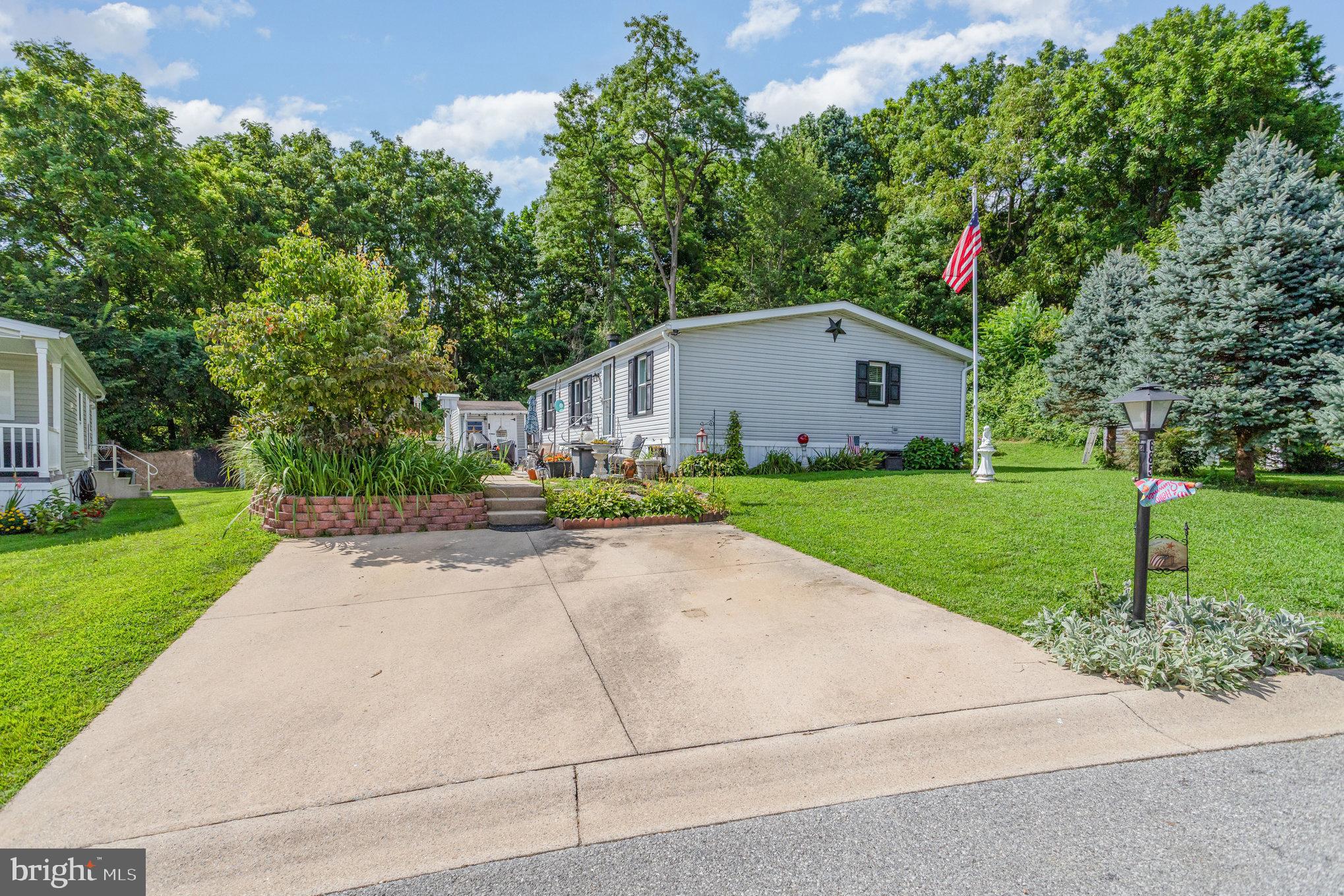 685 LILAC DRIVE