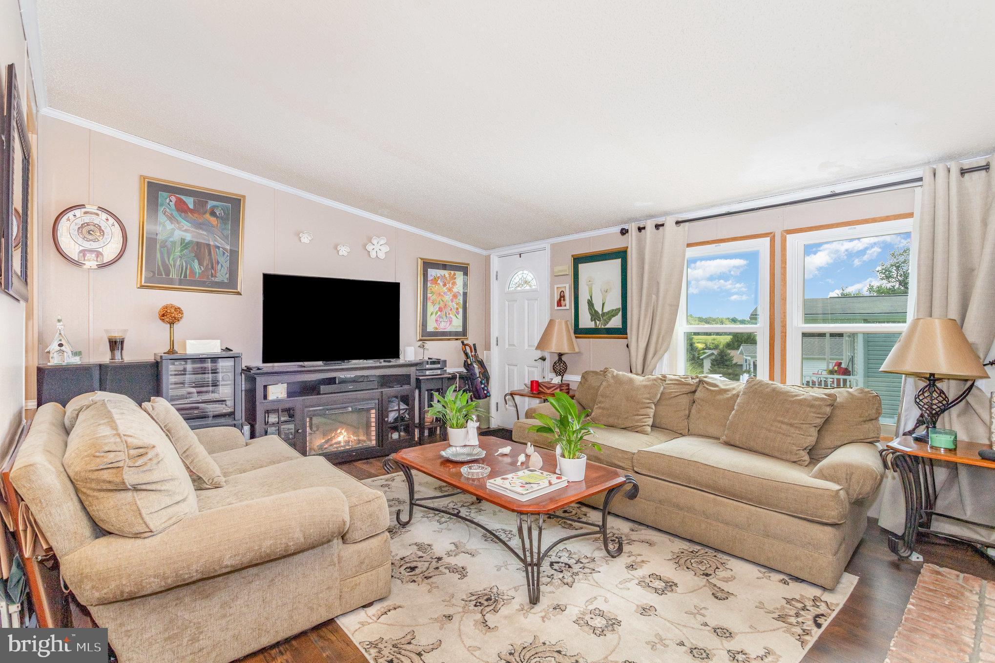 685 LILAC DRIVE