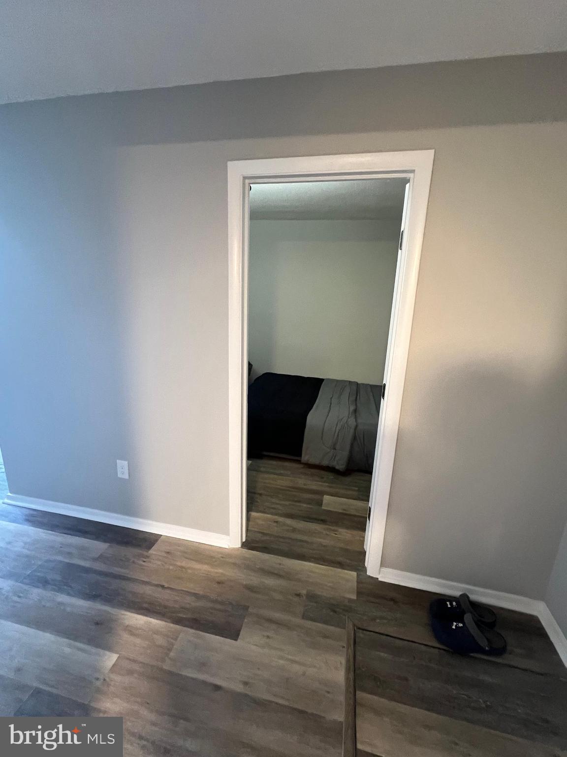 PRESIDENTIAL TOWERS - Residential Lease