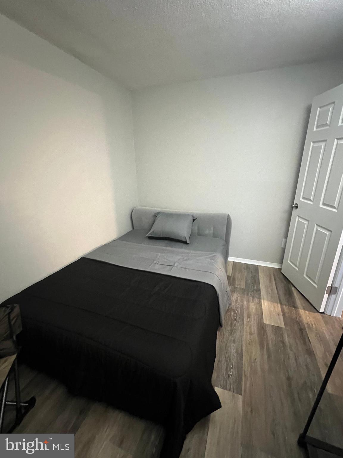 PRESIDENTIAL TOWERS - Residential Lease