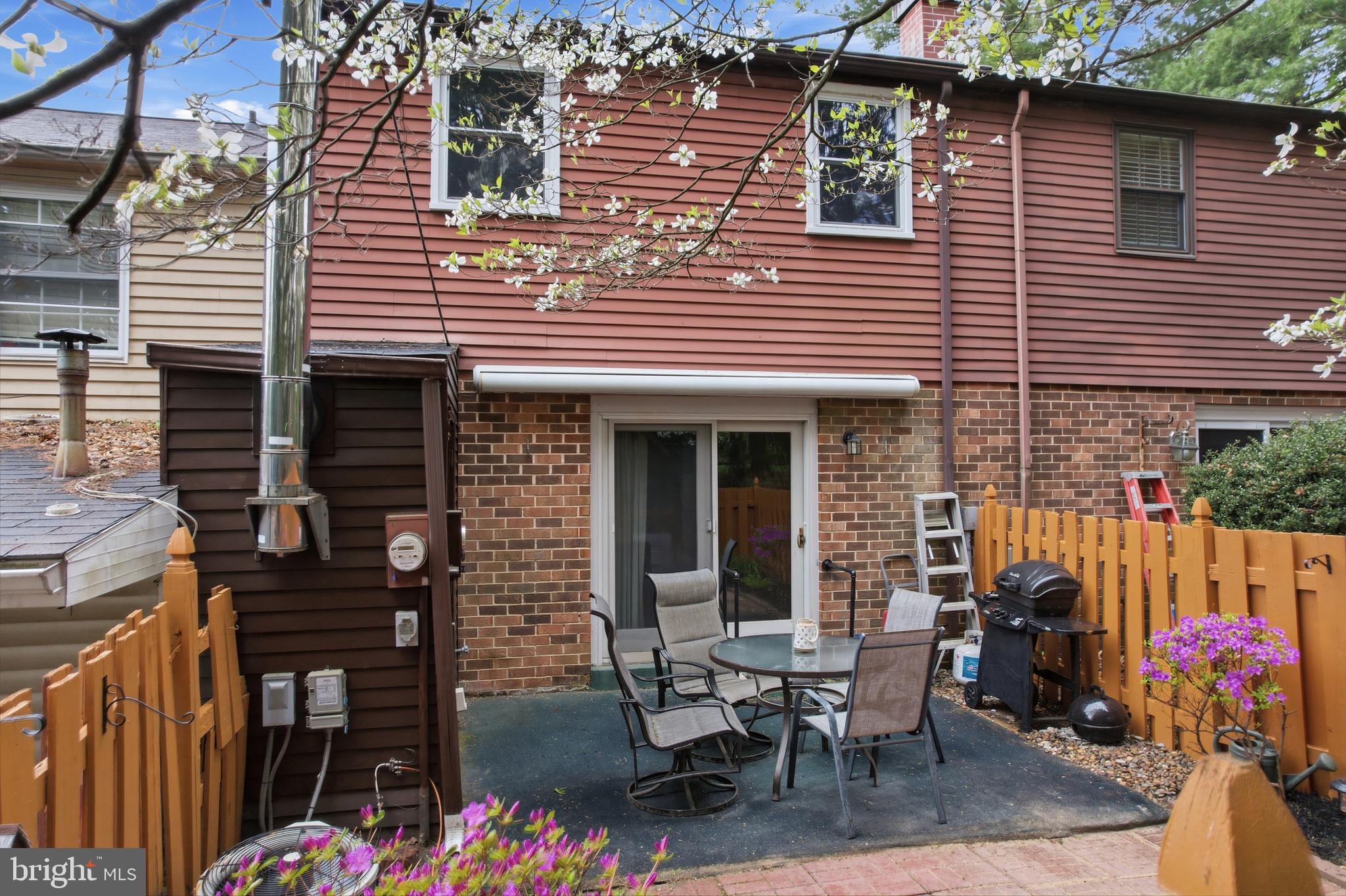 OLDE COLONIAL GREENE - Residential