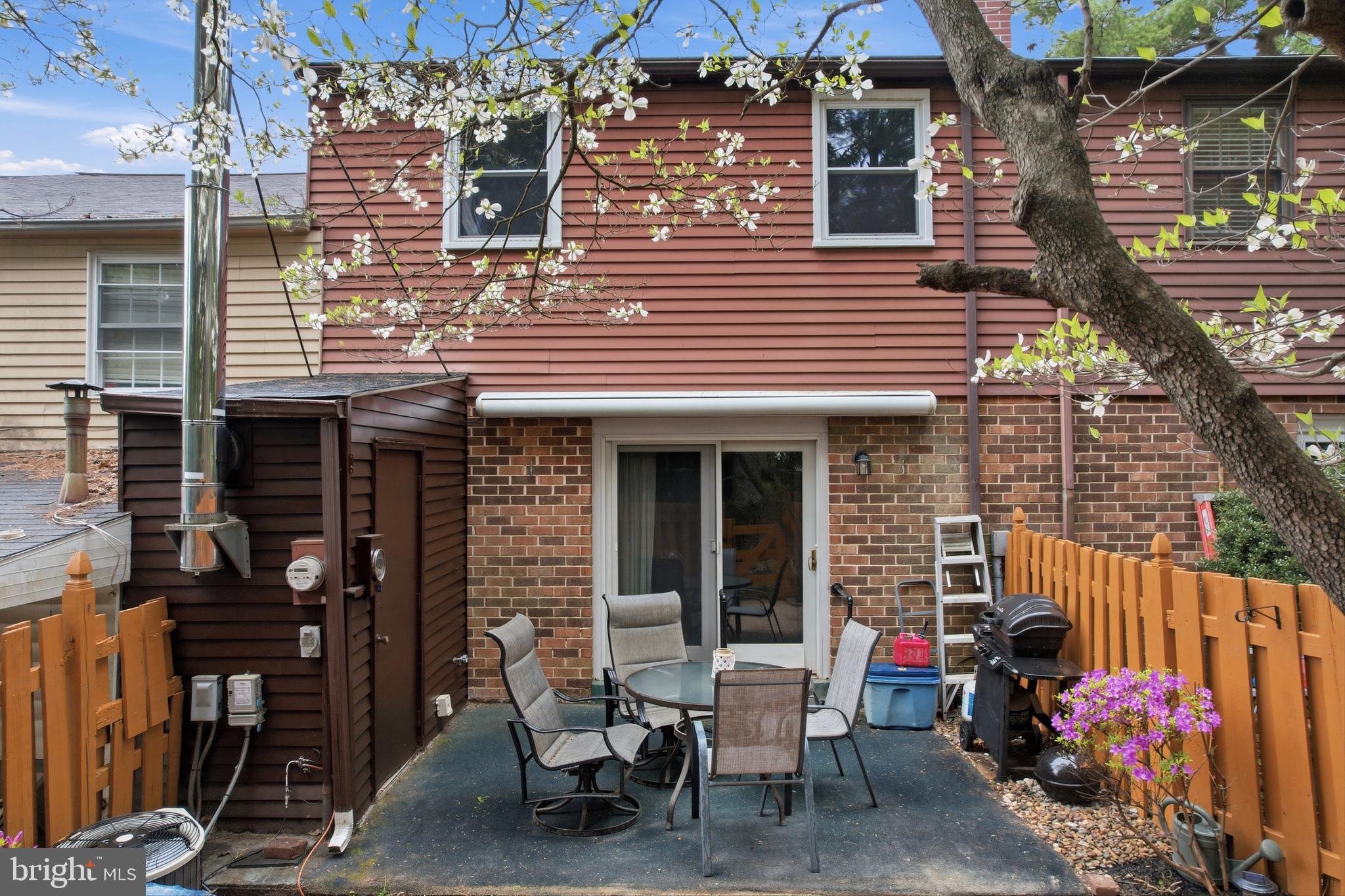 OLDE COLONIAL GREENE - Residential