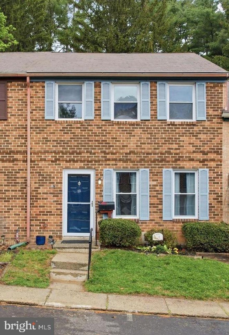 Welcome to this beautifully updated townhouse in the desirable Olde Colonial Greene community. Thoughtfully refreshed and move-in ready, this home offers a perfect blend of comfort, functionality, and style.

Step inside to a welcoming foyer featuring durable vinyl plank flooring and a convenient double coat closet. The flooring flows seamlessly into the spacious living room, highlighted by a charming corner brick wood-burning fireplace—never used and ready for your enjoyment. The dining room is filled with natural light and showcases classic hardwood flooring, creating a warm and inviting space for everyday meals or entertaining.

The galley-style kitchen is both practical and well-equipped, featuring Legacy light maple cabinetry, Formica countertops, and a full suite of appliances including an electric range, built-in microwave, dishwasher, and refrigerator. The main level also offers additional storage closets and a completely remodeled half bath for added convenience.

Step outside to your own private retreat—a fenced-in back patio complete with a retractable awning and an exterior storage shed, perfect for relaxing or hosting guests.

Upstairs, the primary bedroom offers generous space, two double closets, and a private full bath. Two additional well-sized bedrooms, a hall bath with a tub/shower combination, and the convenience of second-floor laundry complete the upper level.

Additional highlights include a freshly repainted interior, six-panel doors throughout, and a new 200-amp electrical service installed in 2025.

This well-maintained home combines modern updates with practical living in a sought-after community—ready for its next owner to enjoy.