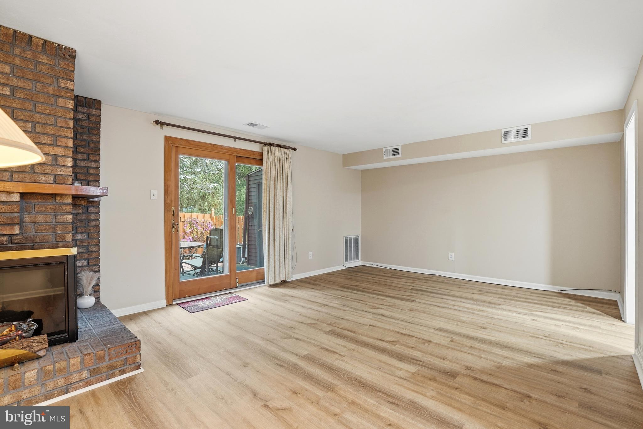 OLDE COLONIAL GREENE - Residential