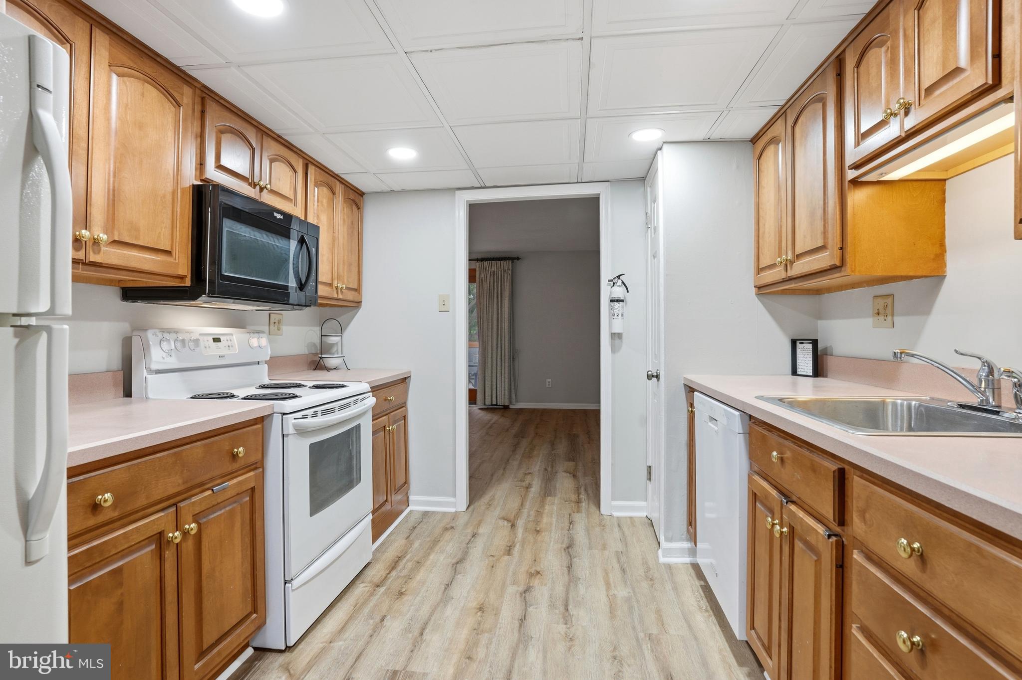 OLDE COLONIAL GREENE - Residential