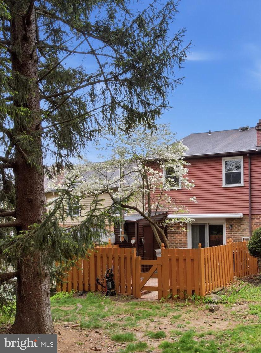 OLDE COLONIAL GREENE - Residential