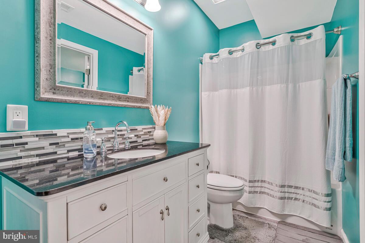 BEN OAKS - Residential