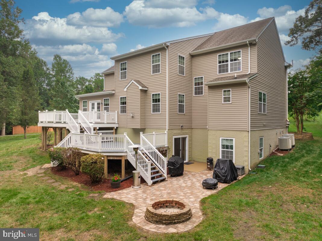 BEN OAKS - Residential