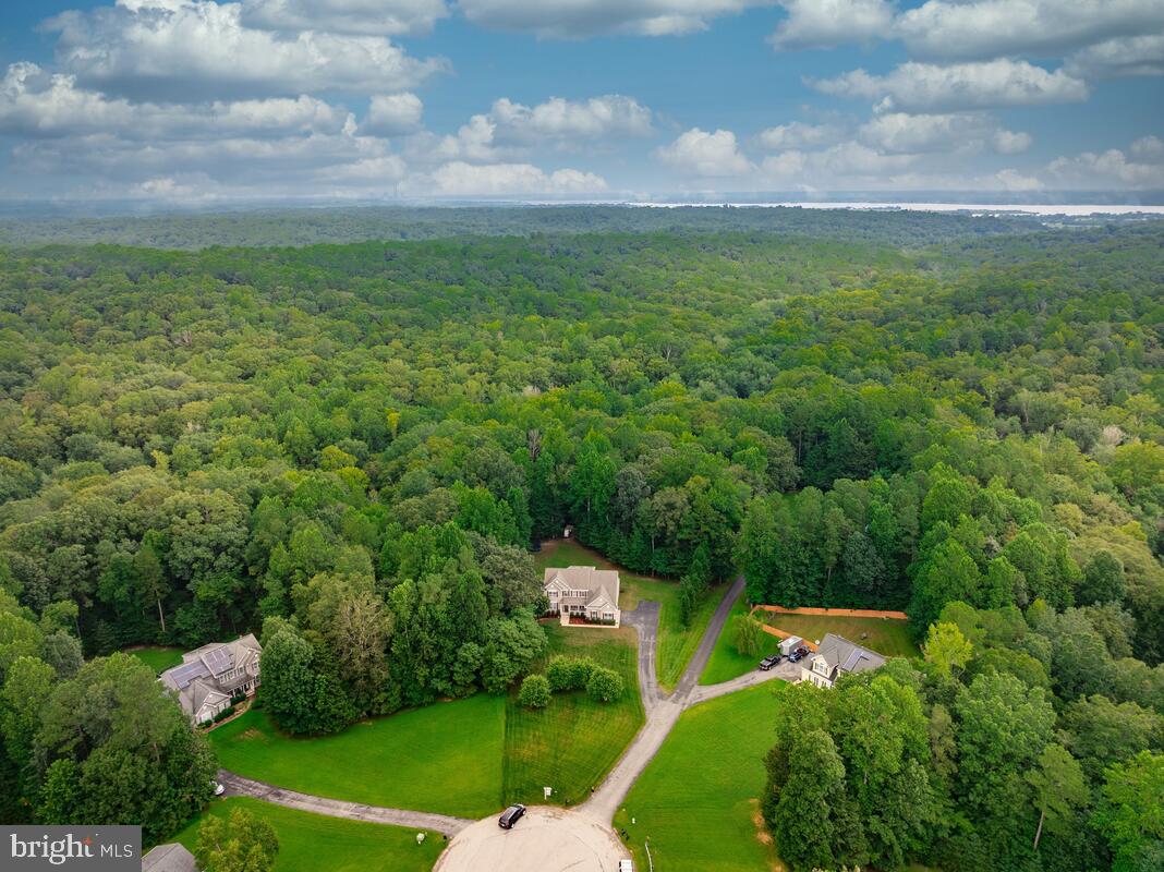 BEN OAKS - Residential