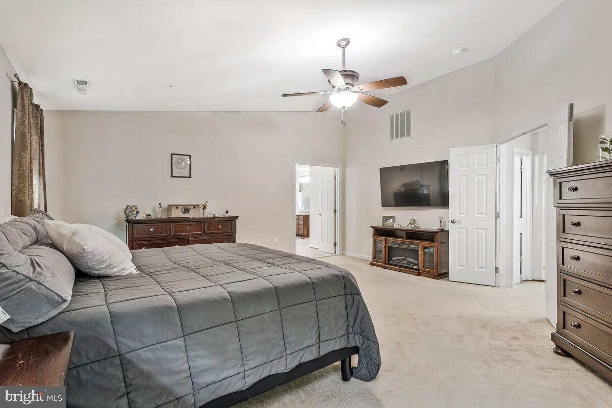 BEN OAKS - Residential