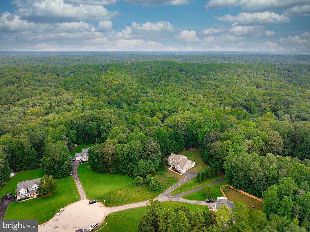 BEN OAKS - Residential