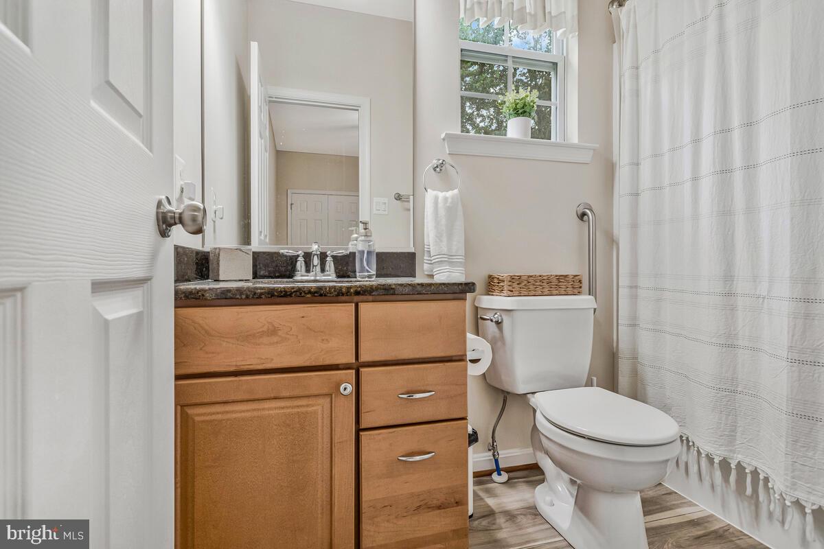 BEN OAKS - Residential