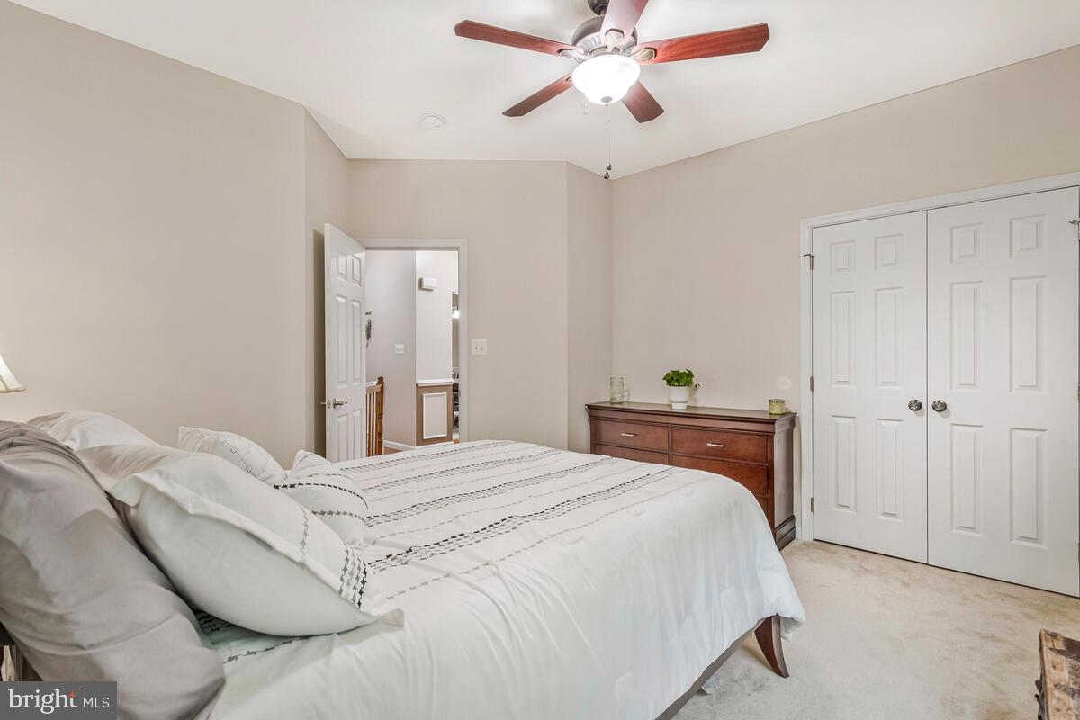 BEN OAKS - Residential