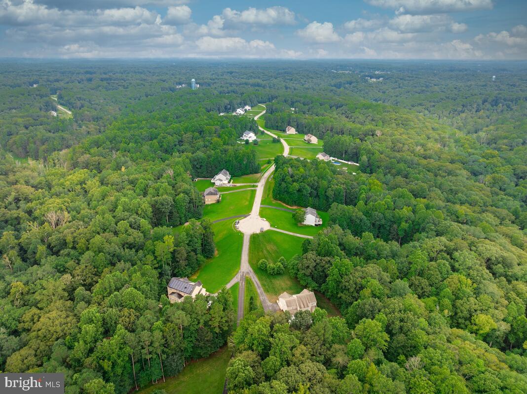 BEN OAKS - Residential