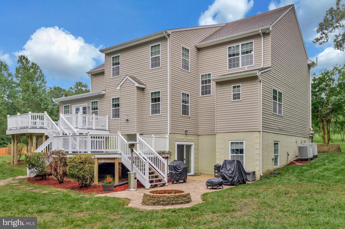 BEN OAKS - Residential