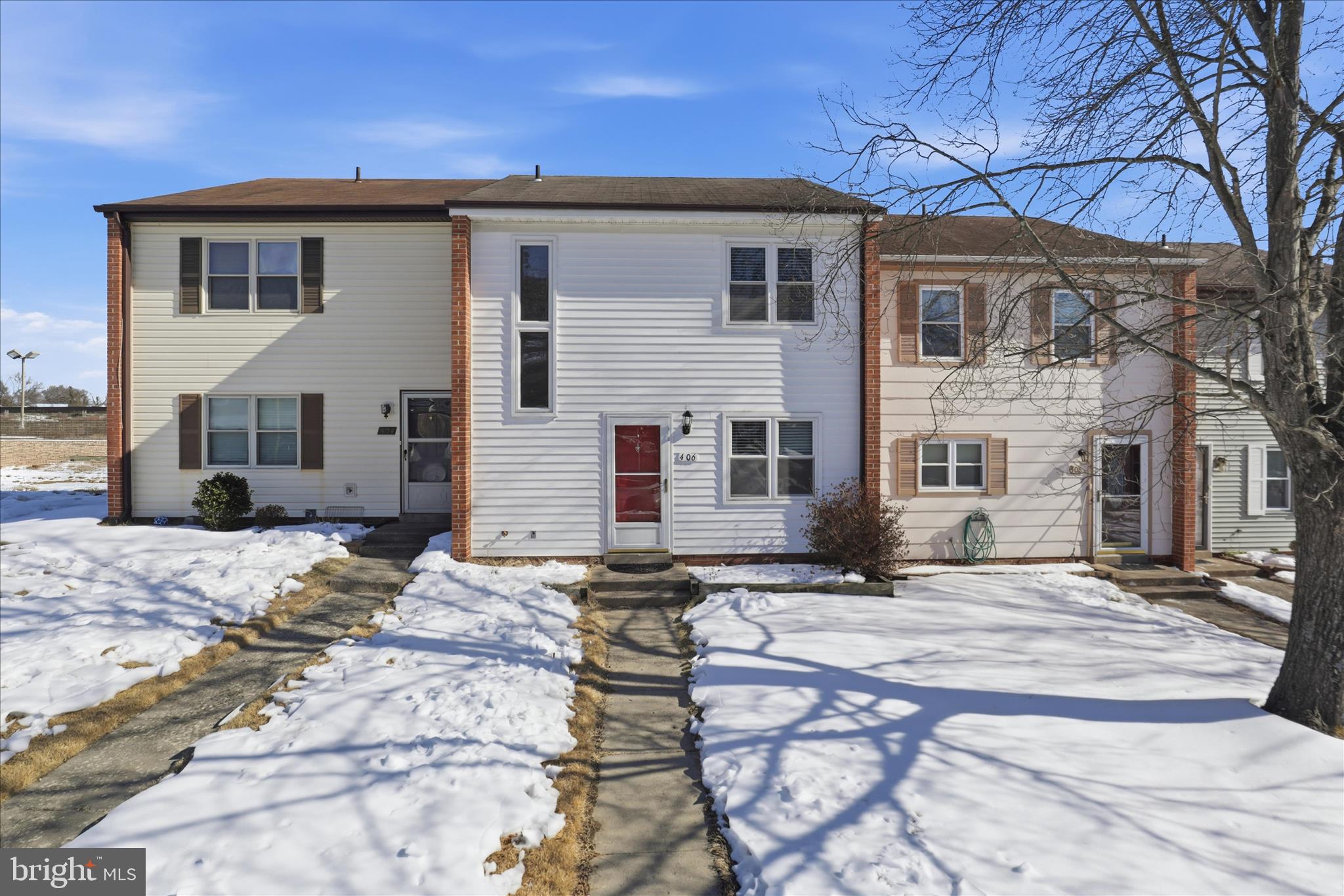 CRESTWOOD HAMLET - Residential