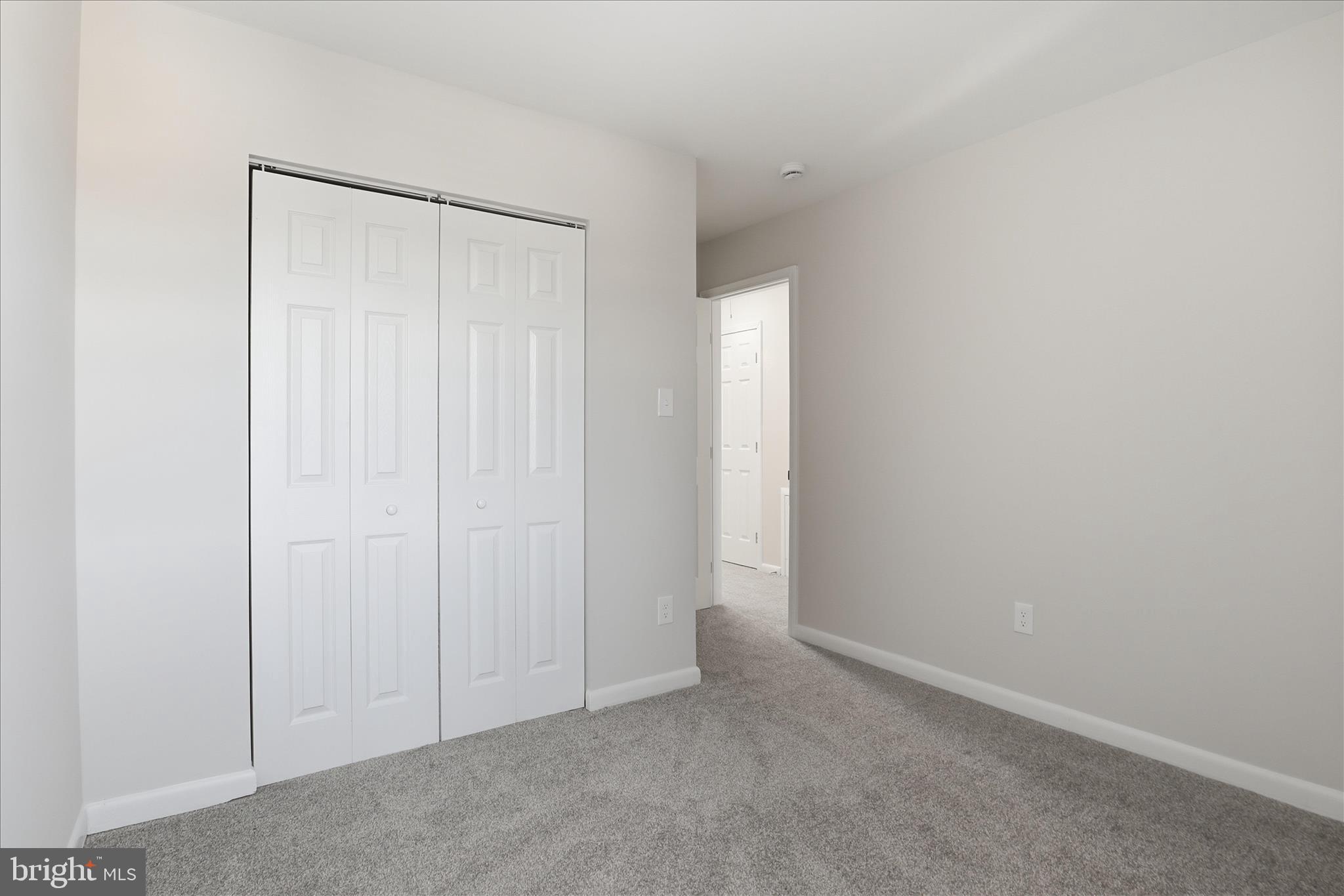 CRESTWOOD HAMLET - Residential