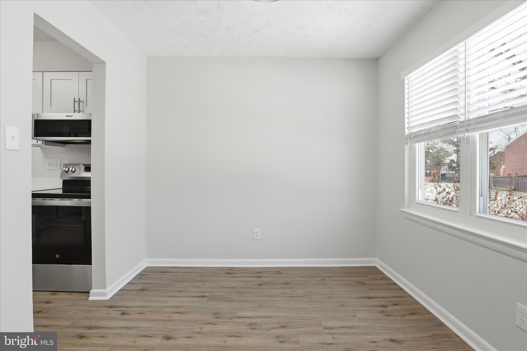 CRESTWOOD HAMLET - Residential