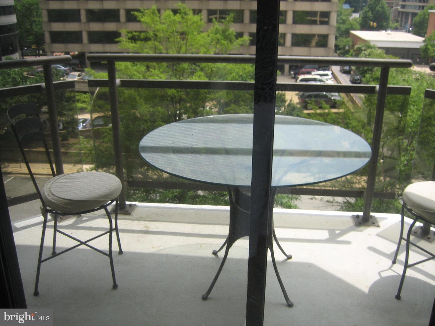 ATRIUM - Residential Lease