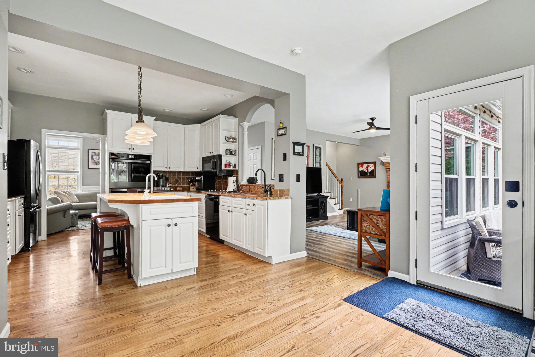 CAROL ACRES - Residential